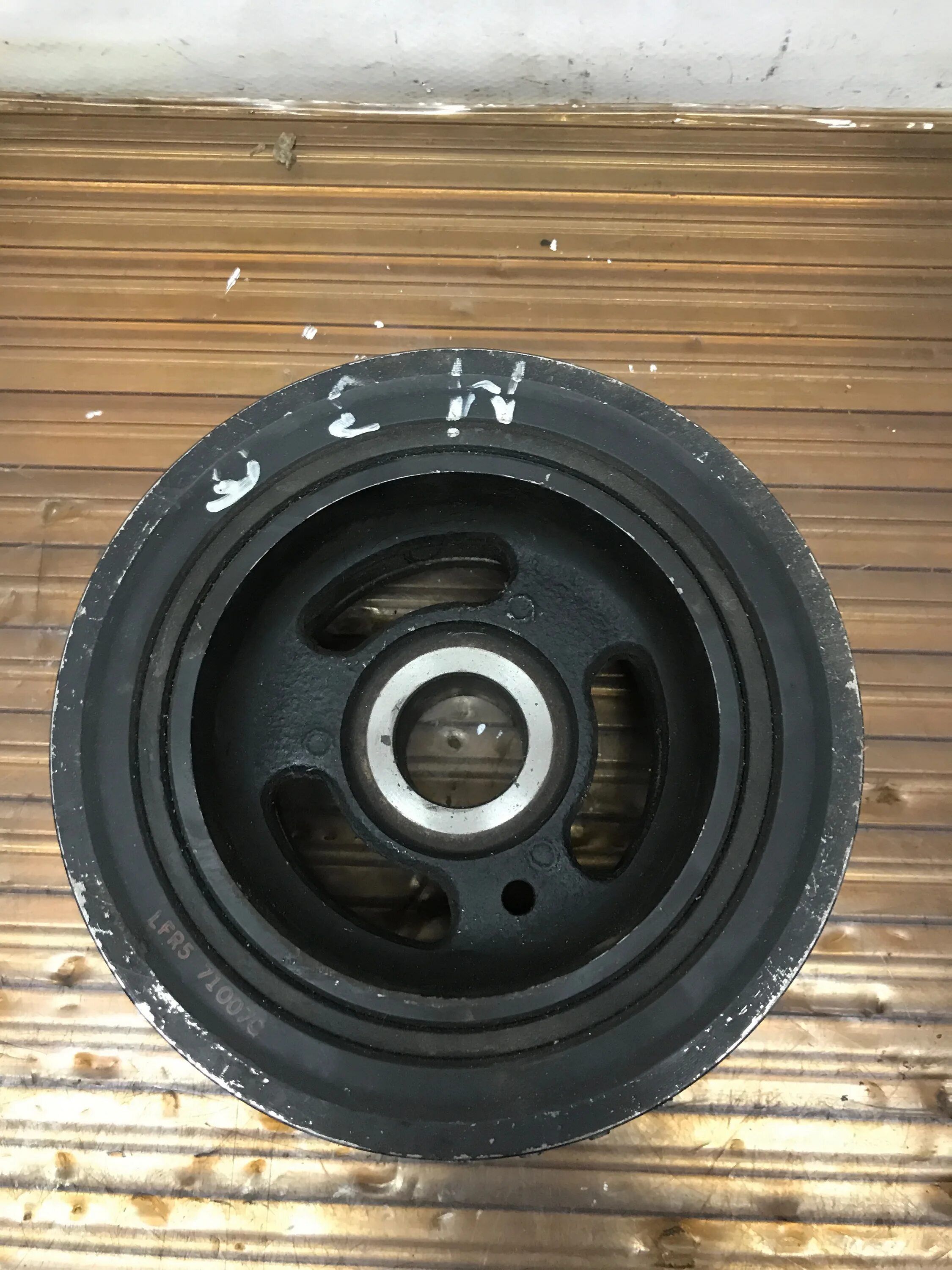 Шкив коленвала мазда 2. Шкив коленвала мазда 3. Шкив коленвала мазда 3. Шкив коленвала мазда 3. Шкив коленвала мазда 2.