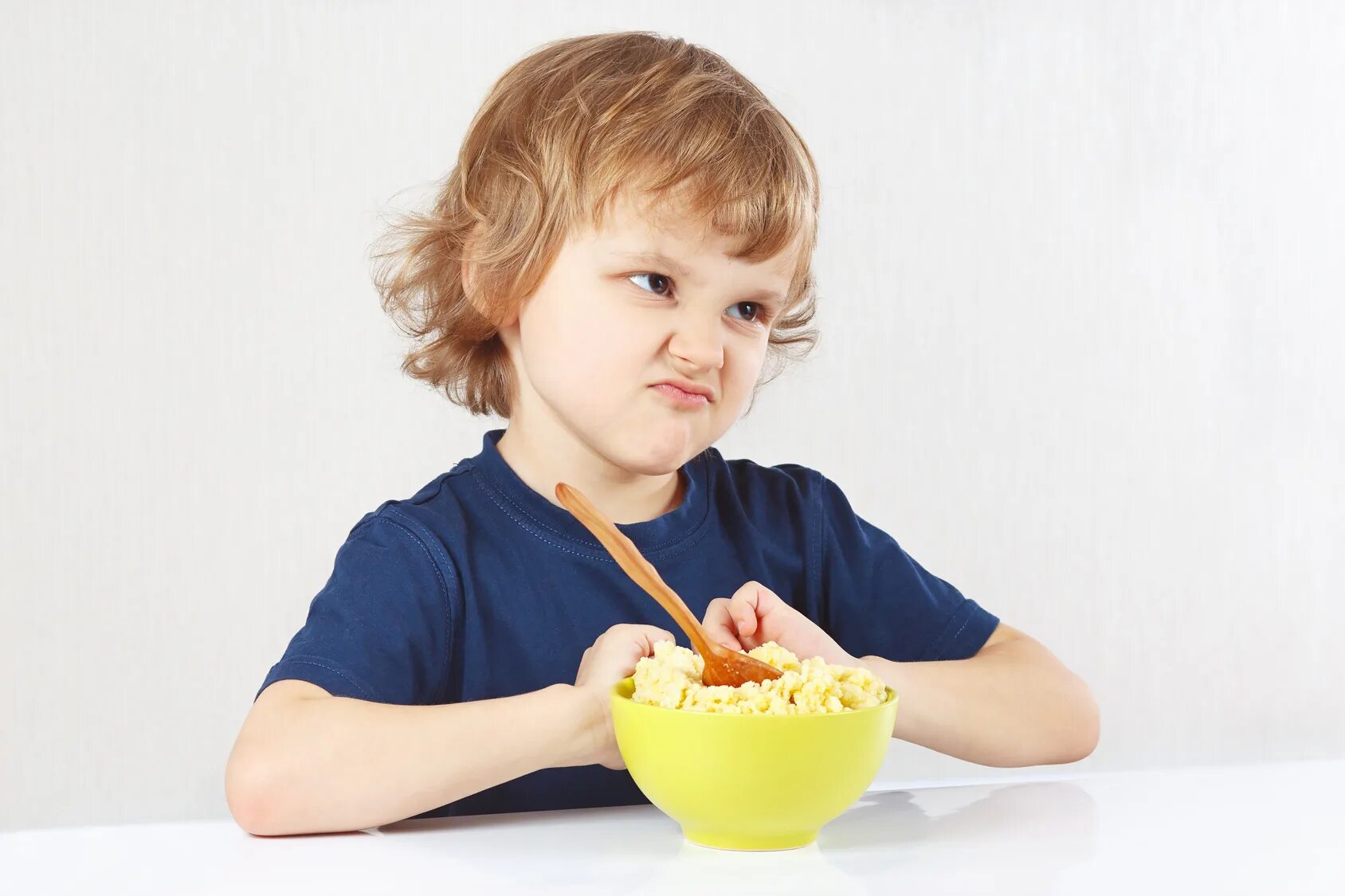 Невкусные продукты. Ребенок отказывается от еды. Еда для детей. Невкусная еда для детей. Для аппетита ребенку.