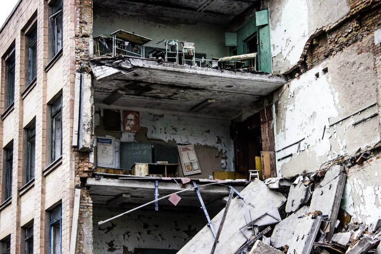 Город призрак припять 2023. Город припять 1986. Белорусская зона отчуждения. Чернобыль город призрак. Зона отчуждения 1986.