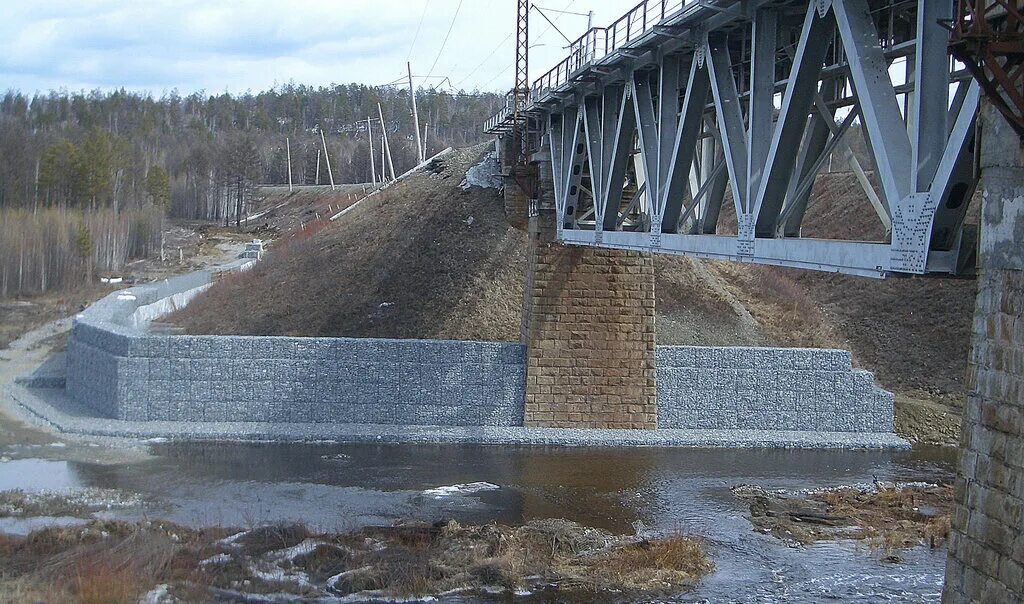 мостовое свердловской области. мостовое барьерное ограждение 11мо. строительная фирма рокада. дорожный мост. дорожно мостовой.