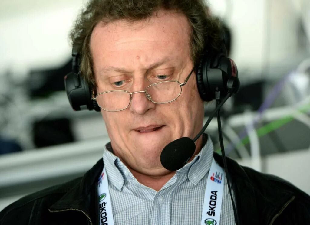 Комментатор футбола сергей. Уткин комментатор. Комментатор х. Владимир маслаченко. Уткин журналист.