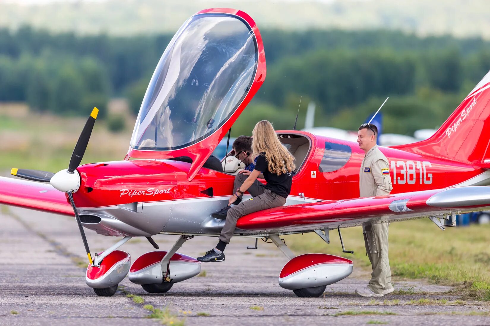 Самолет на 2 человека. «Piper Sport» (ra-1381g). Самолёта «Piper Sport» (ra-1381g). Пайпер самолет. Самолет Пайпер Колтового.