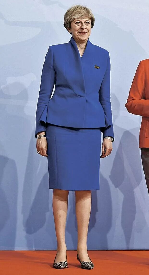 Хана мэй ли рост. Мэй маск модель. Женщины премьер министры. Theresa may в молодости. Мэй маск.