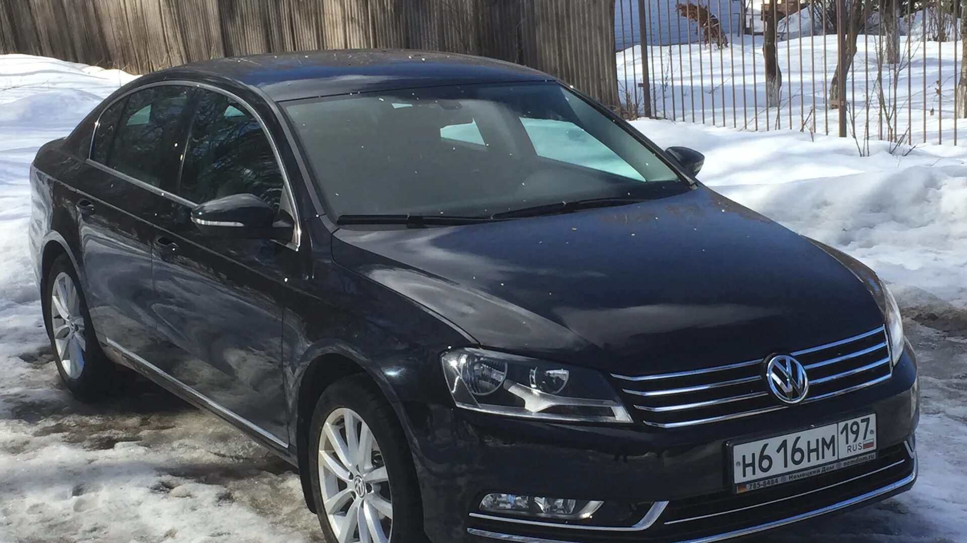 Пассат бу москва авито. Volkswagen passat black. пассат 2025 черный. фольксваген пассат черный 2.8. фольксваген пассат черный 827.