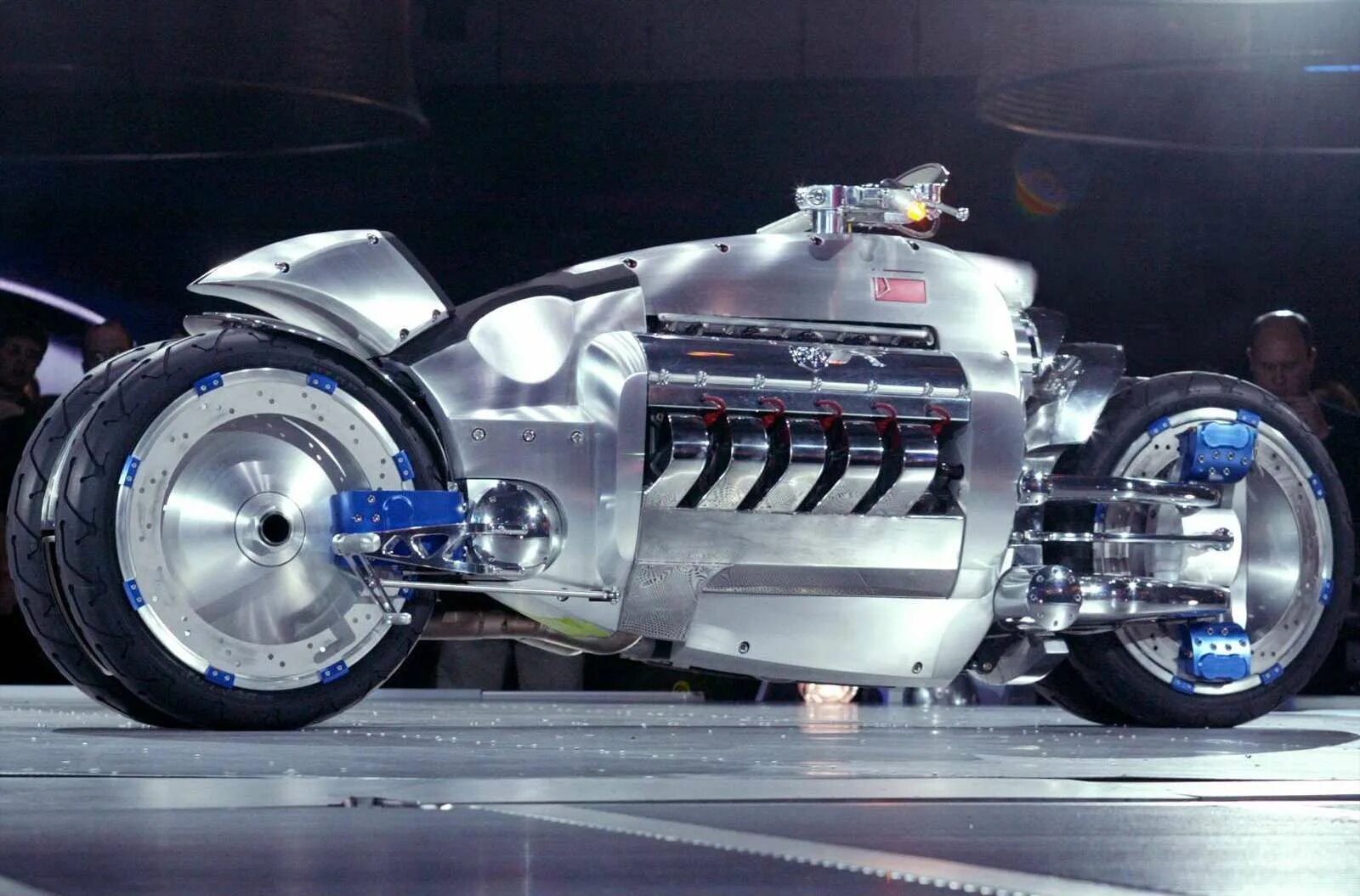 Dodge Tomahawk v10 Superbike. Dodge Tomahawk v10. Мотоцикл dodge Tomahawk v10. Dodge Tomahawk (2003). Скорая байки