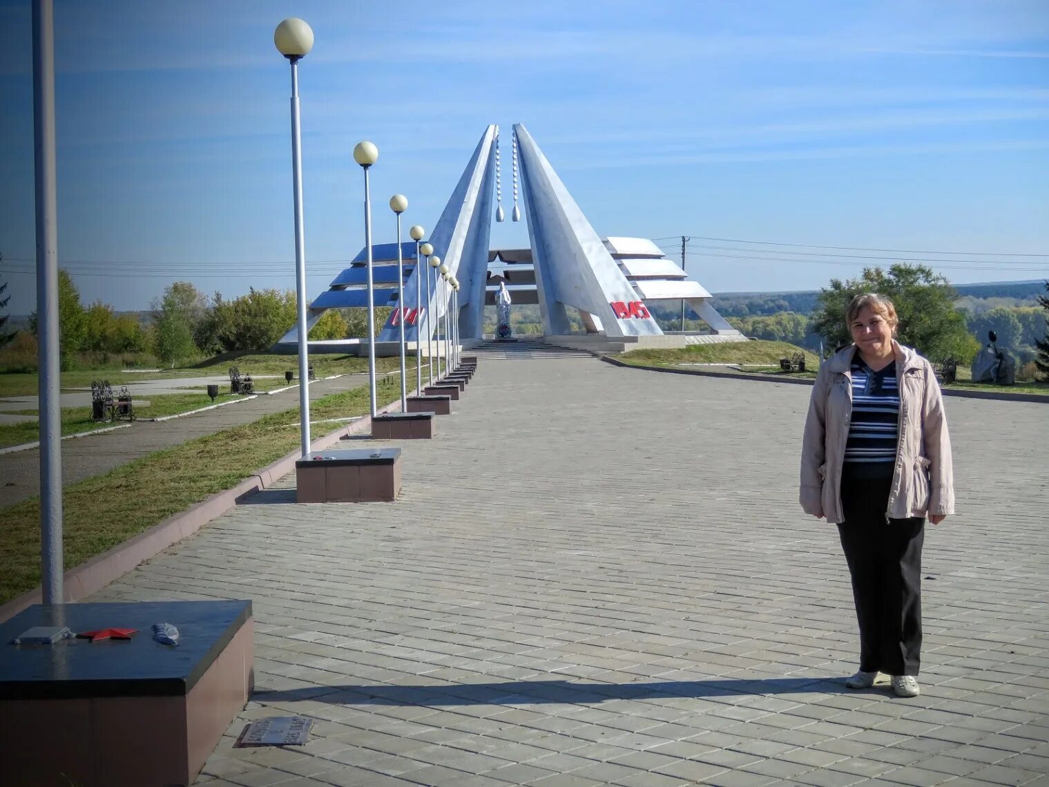 Погода г юрге кемеровской области. Город Юрга Кемеровская область. Мемориал город Юрга Кемеровская область. Юрга Кемеровская область население. Население Юрга Кемеровской области 2021.