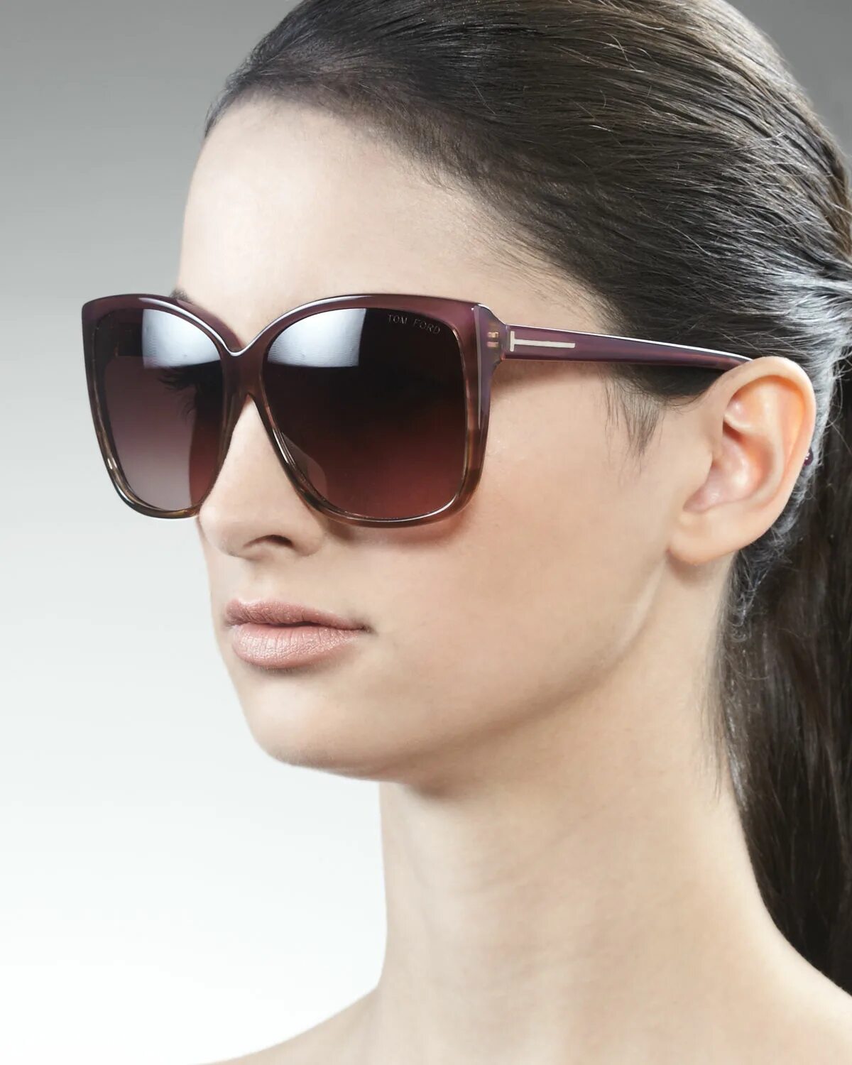 Темные очки фото. Tom Ford очки Snowdon. Очки Tom Ford. Солнечные очки Tom Ford. Tom Ford Sunglasses women.