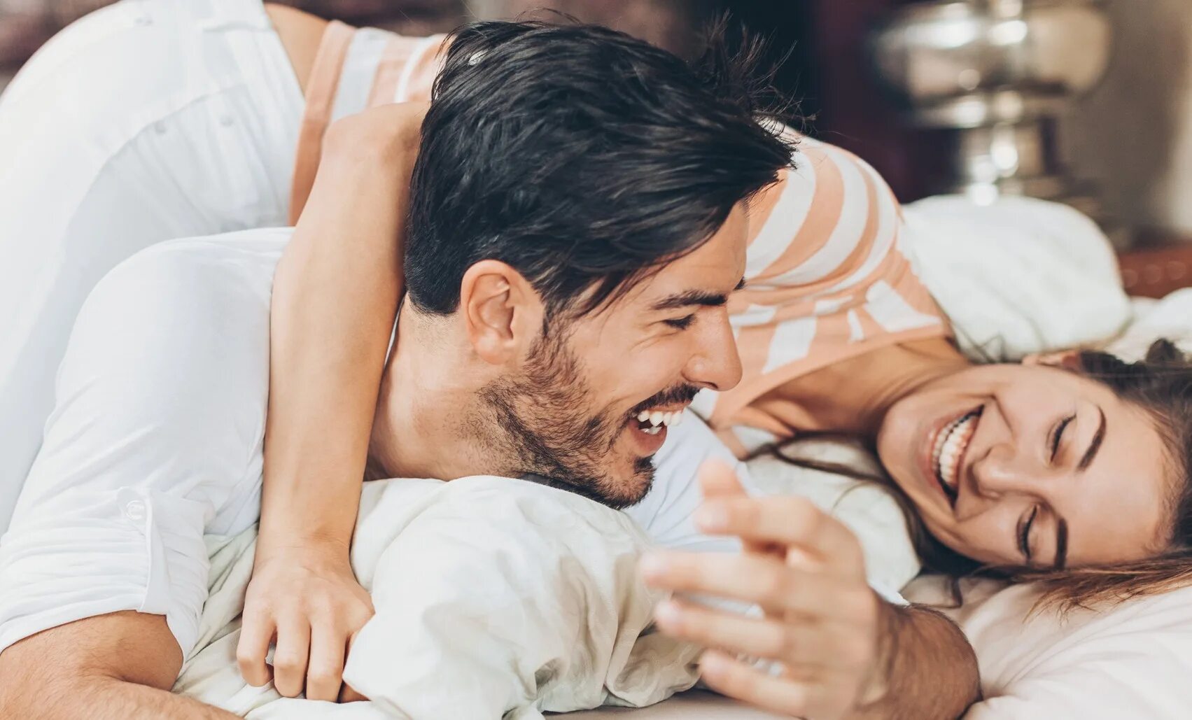 упражнения которые могут сделать женщины но не мужчины. людей которые часто занимаются. страсть в отношениях. удовольствие для двоих. людей которые часто занимаются.