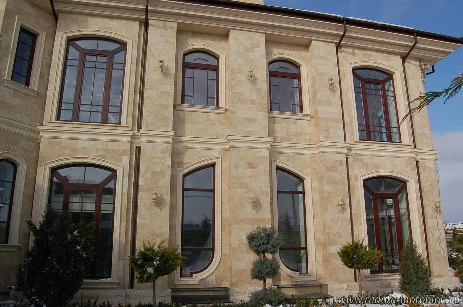 Шаболовка 2 ресторан. Глхатун армения. Дома из туфа в армении. Гагик царукян дом в армении. 1 дома армянский.