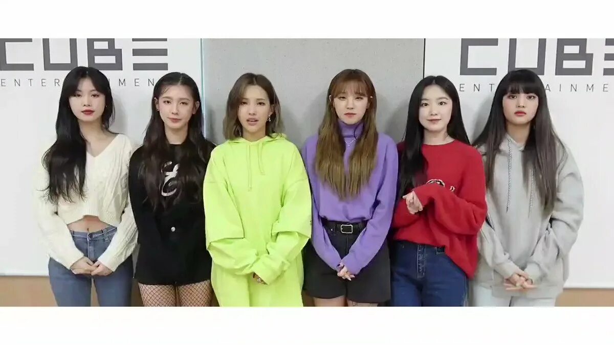 Wife gidle текст. Gidle 5 участниц. Дипфейк Gidle. (여자)아이들((g)i-DLE) бикини. Gidle участницы с костюмами.