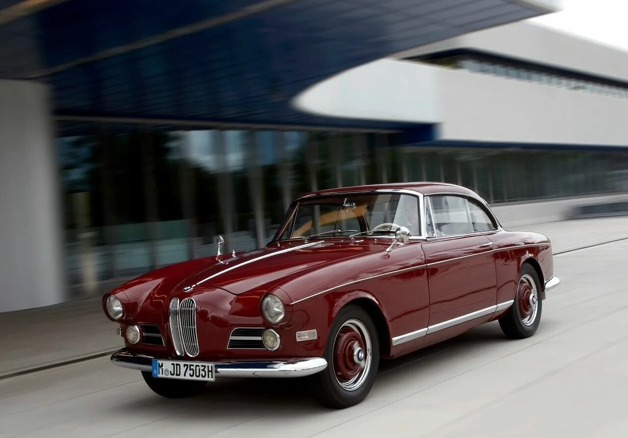 The Evolution Of 6 Generations Of Ford Mustang - YouTube