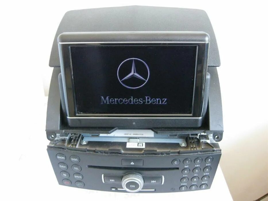Автомагнитола мерседес. Монитор Command Mercedes w204. NTG 4.0 w204. Mersedes Benz 204 магнитола. Comand NTG 4.0.
