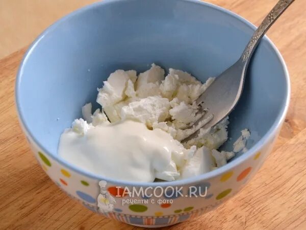 Молоко сметана творог. Брынза питер кафе. Брынза сметана. Брынза сметана. Сыр.