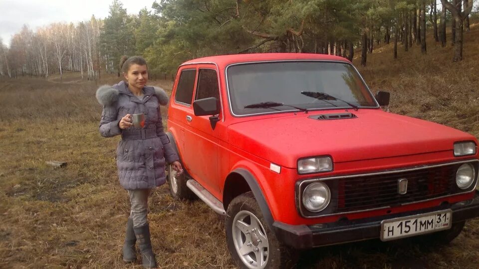 Угнана КРАСНАЯ НИВА г.Киев Угнан автомобиль лифтованная Нива 694-43 КК. Ушла в