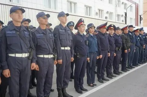 В москве полицейских перевели на усиленный режим