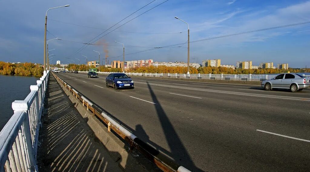 Левый берег днепра новости. Ксеньевка Днепропетровск. Днепровск город. Пригород Днепропетровска на левом берегу. Фото Днепропетровск дороги.