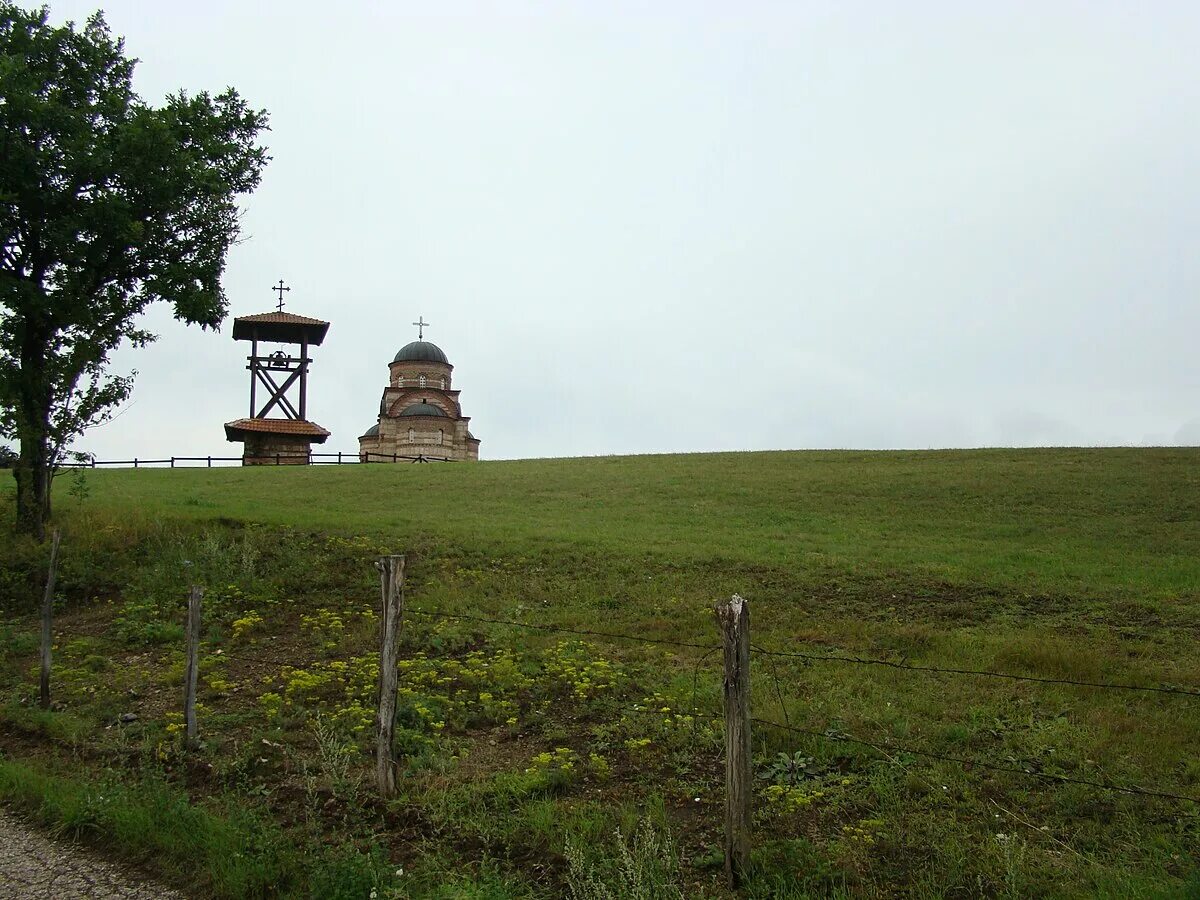 Равна гора