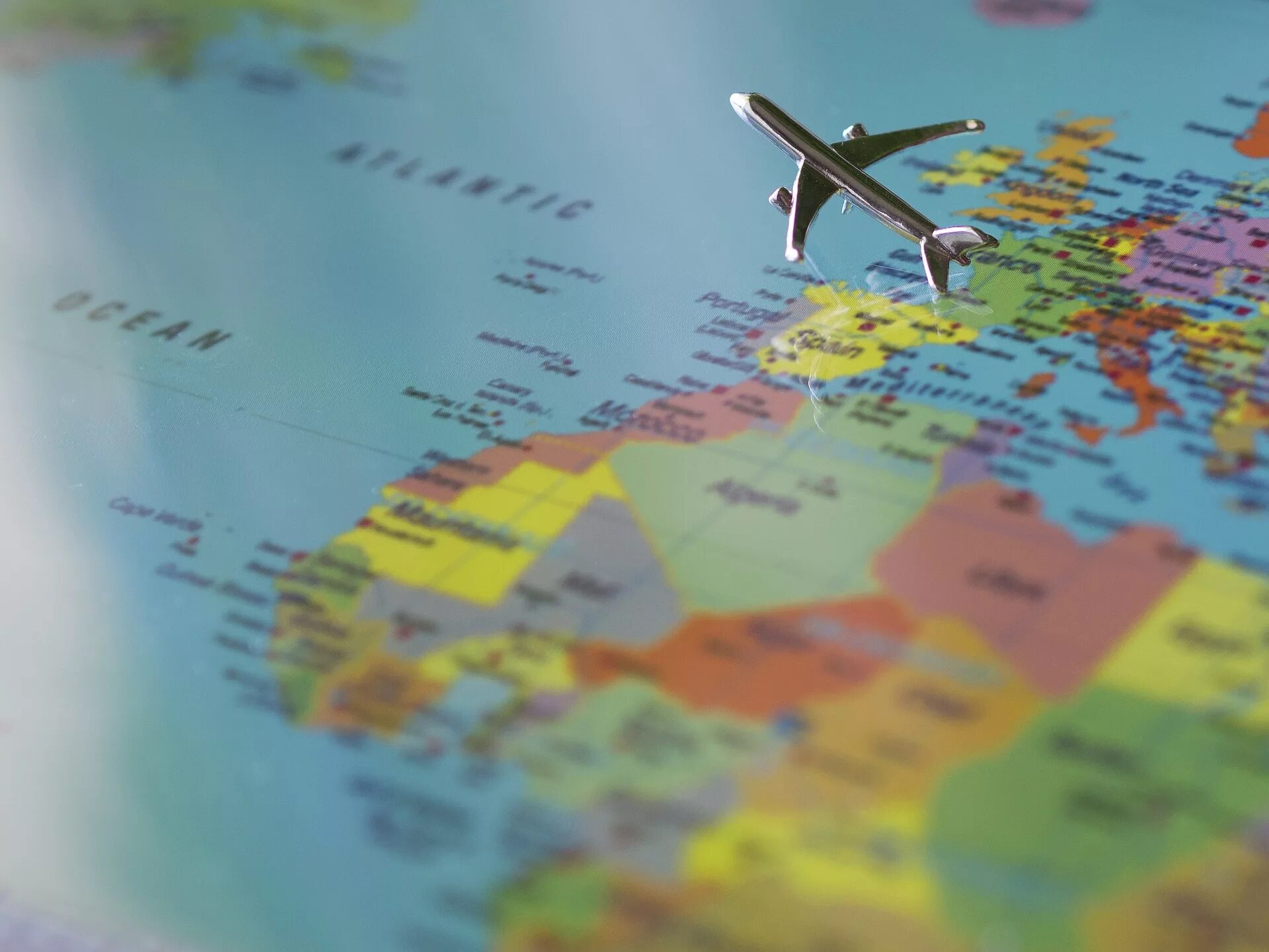 Сайт открываем страну. Самолеты разных стран. Путешествия по странам. Путешествие на самолете. Путешествие по разным странам.