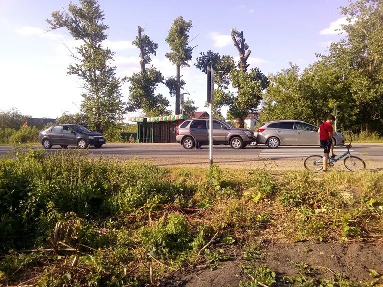 Скорая новомосковск. Авария в новомосковске зима. Чп новомосковск тульская. Чп новомосковск тульская область. Дтп в новомосковске тульской области.