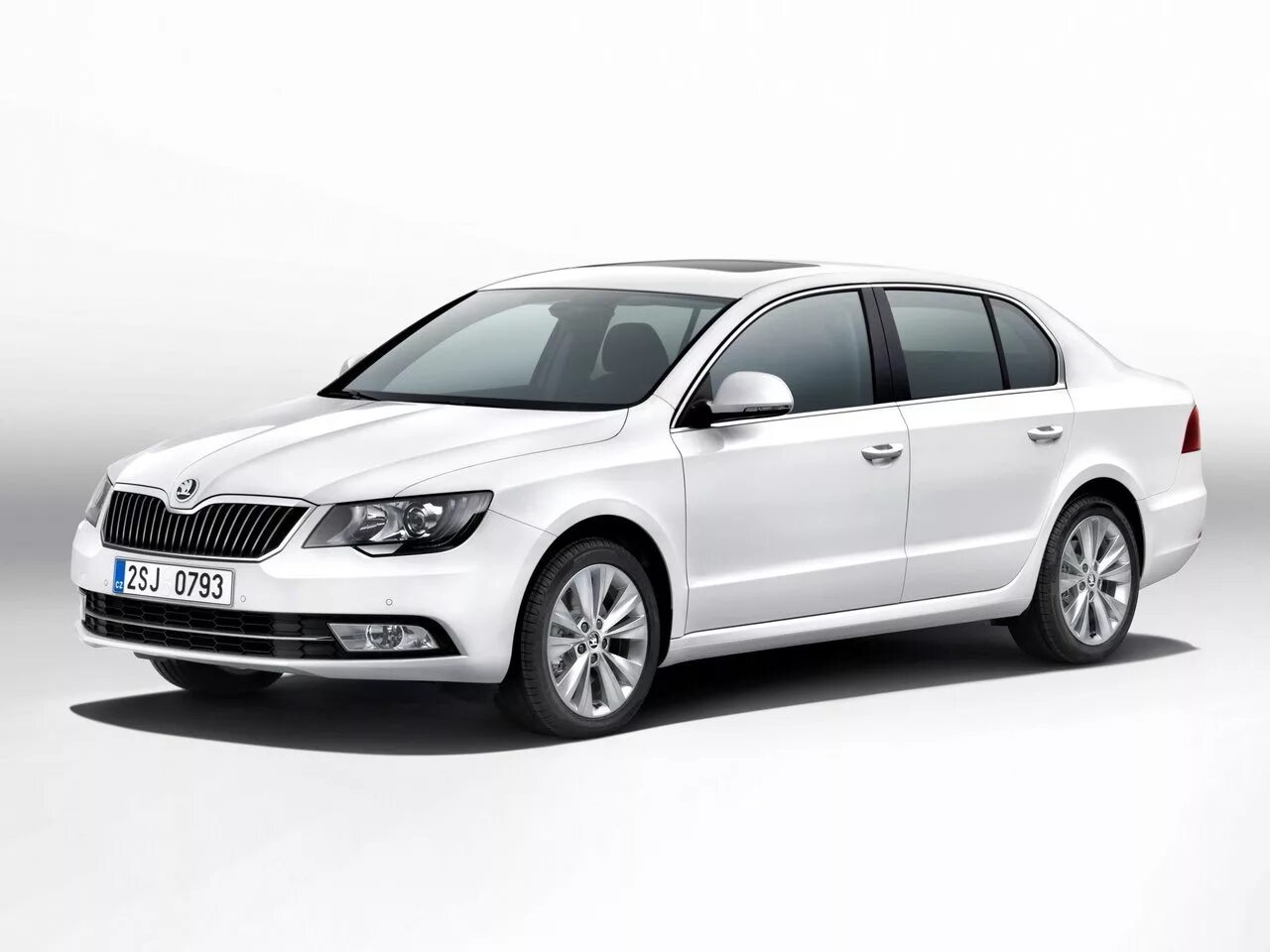 Superb ii. Шкода суперб 2013. шкода суперб 2014. skoda superb 2 2014. skoda superb 2 2008 - 2015.