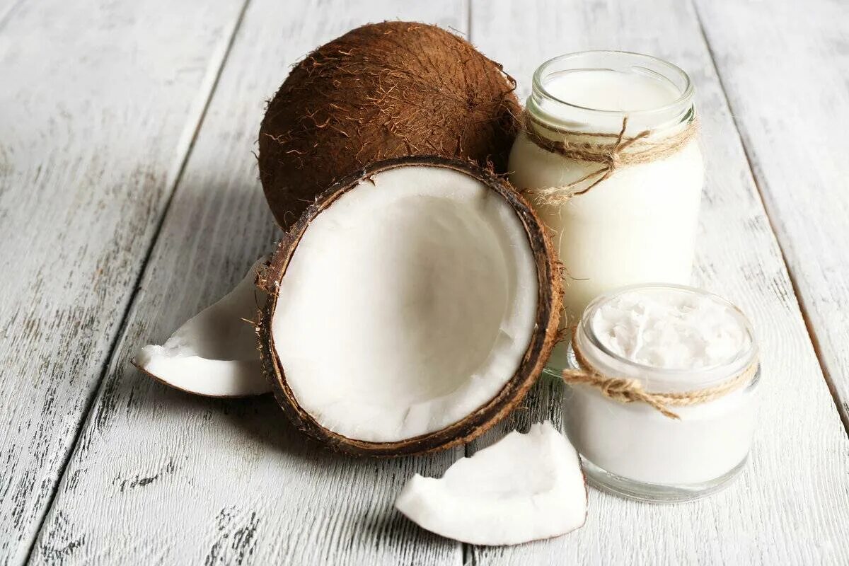 Коконат милк. Кокосовое молоко coconut. Кокосовое молоко расслоилось. Кокосовое молоко вид. Кокос молоко.
