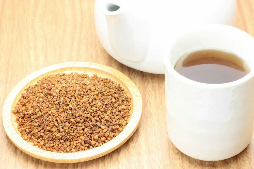 Как делают гречишный чай. Гречишный чай buckwheat. чай гречишный светлый. чай гречч гречишный. гречневая каша и чай.