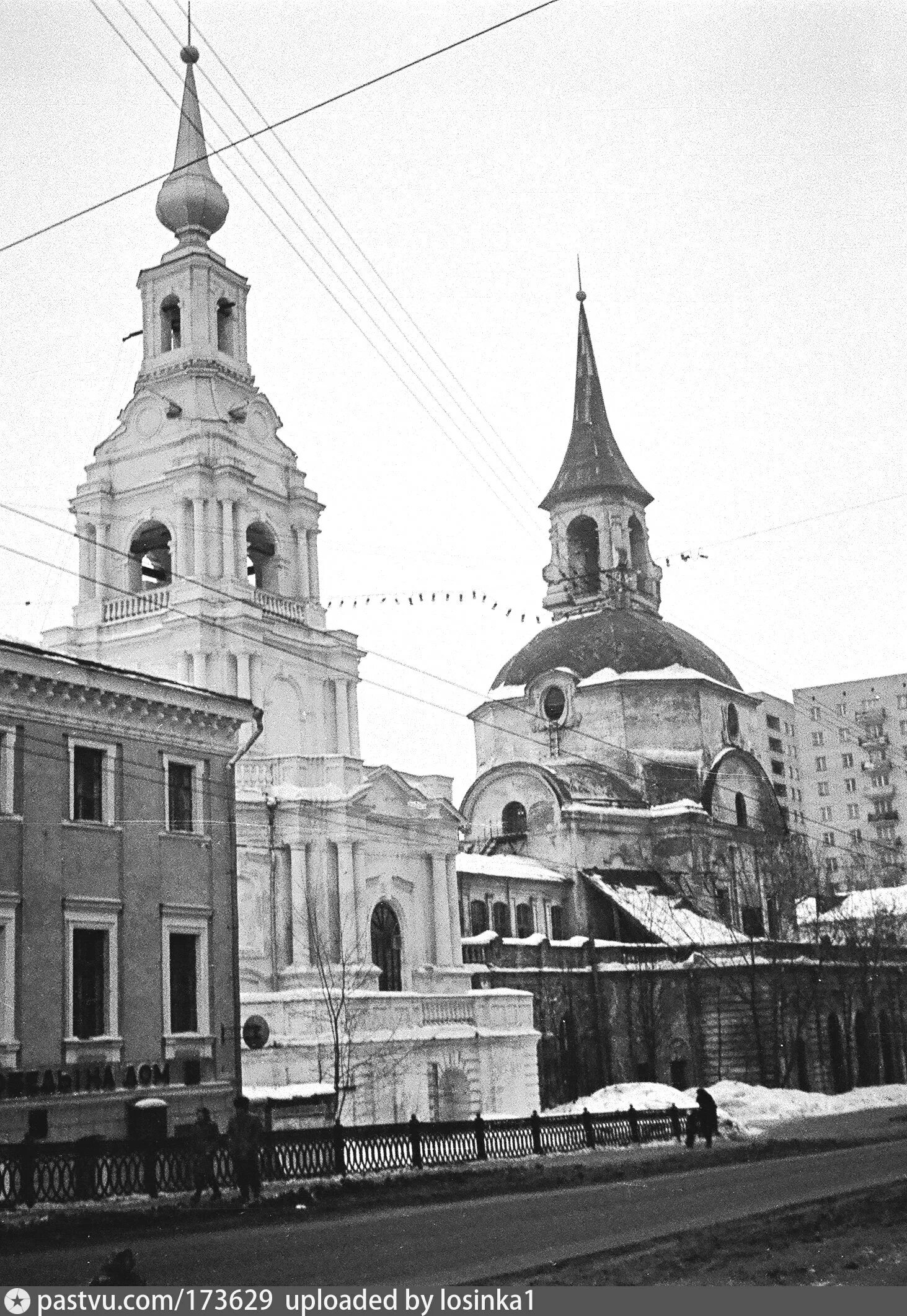 Малая Басманная Москва. Ново-Басманная улица. Старый Басманный район. Новая и Старая Басманная улица.