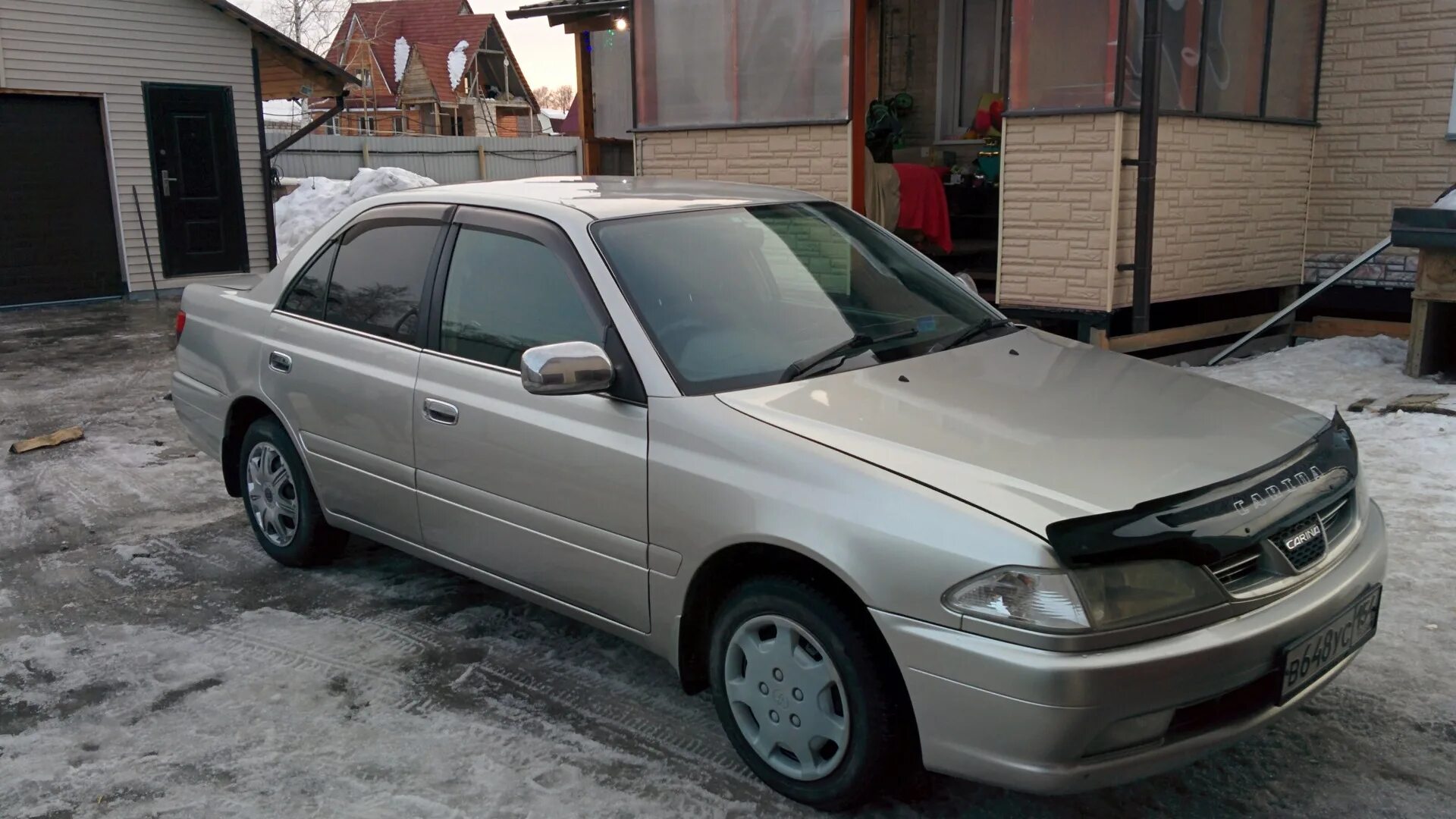 Carina at211. Toyota Carina 1996.