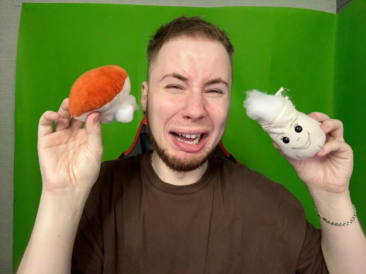 Грибочек тиктака. Плюшевая игрушка гриба тиктака. Плюшевый гриб тик така. Сын гриба тик так. Тик так гриб.