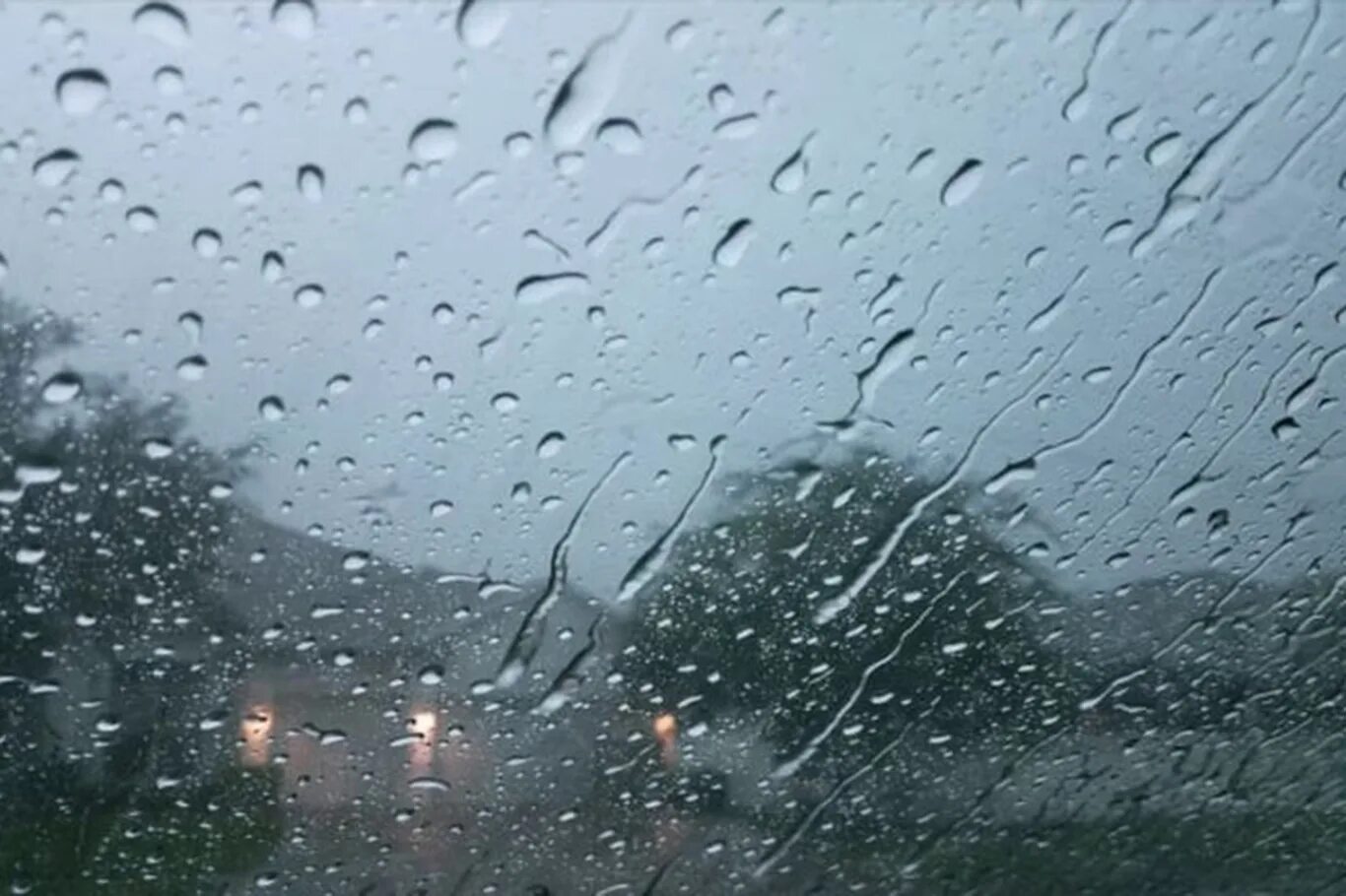 Дожди чуть чуть. Ливень. Дождь анимация. Дождь на стекле. Сильный дождь.