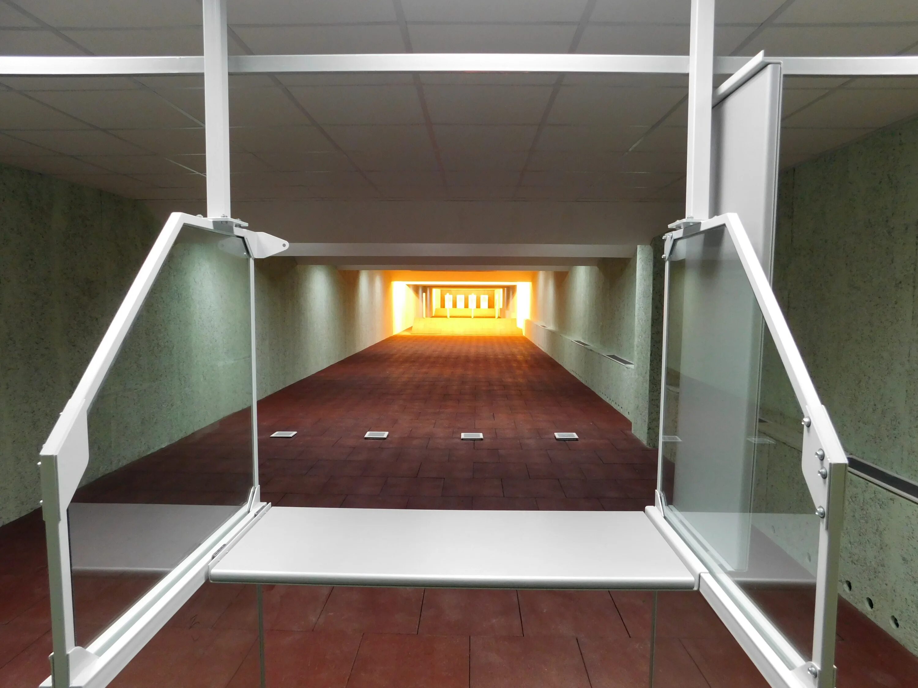 тир стрельба. стрелковый лазерный тир рубин. тир к уровням танков. необычный тир. игры для тира.