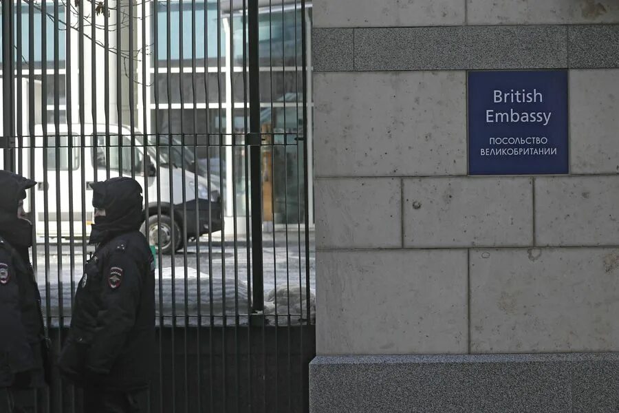 Посольство Англии в Москве. Здание посольства Англии в Москве. Консульство Великобритании в Москве. Британское посольство в Москве фото.