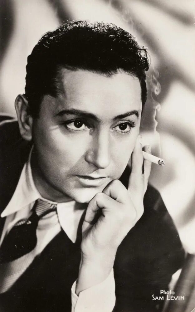 Вернье пьер актер. Пьер брассёр. пьер брассер актер. пьер брассёр дети райка. пьер вернье в молодости.