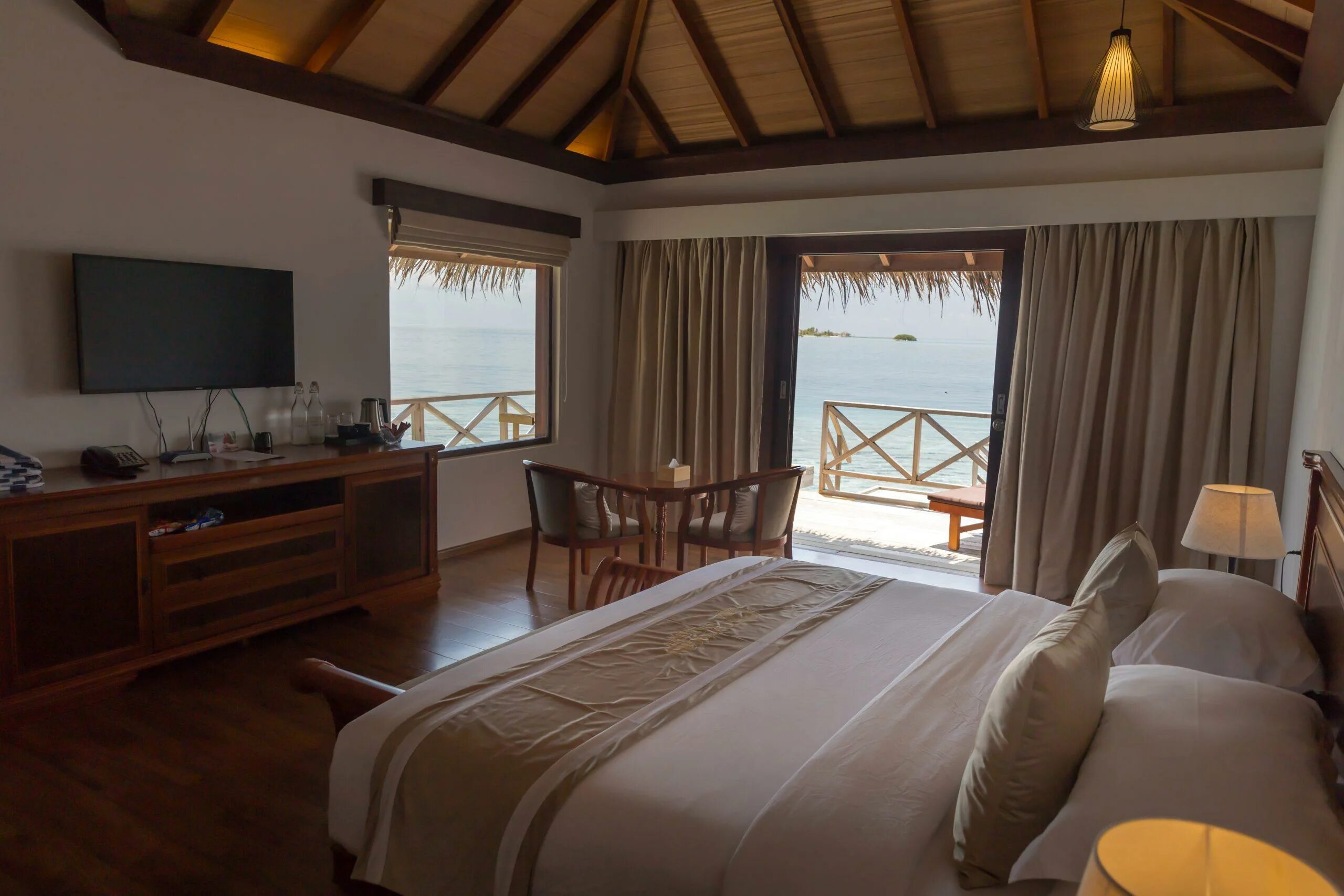 Cocogiri island resort 4*. Cocogiri island resort maldives 4. Cocogiri island resort maldives 4. Cocogiri мальдивы. Cocogiri island resort maldives 4.