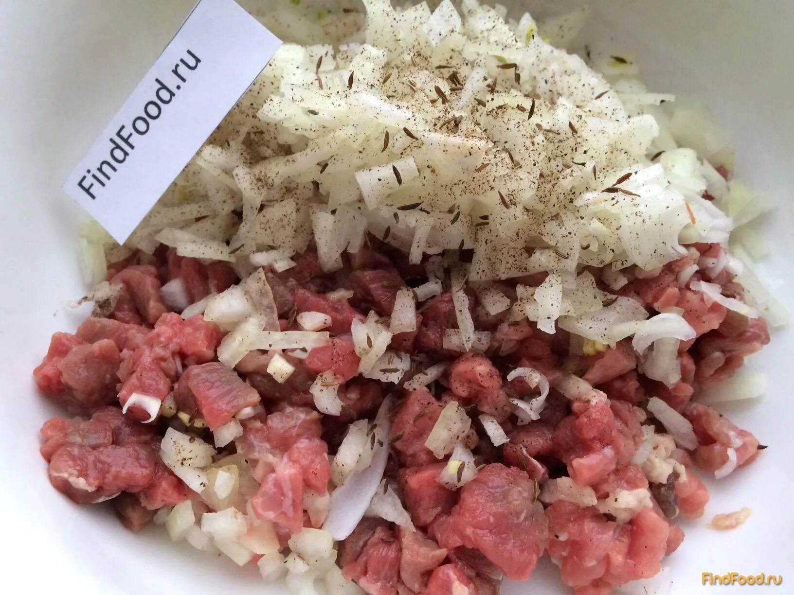 Фарш для мантов рецепт сочный. Фарш для мантов. манты с рубленым мясом. рубленное мясо для мантов.