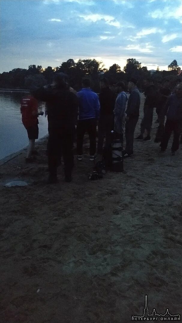 Утонул молодой человек. Утонул молодой человек. Утонул молодой человек. Трупы людей утонувших в водоёмах. Спасательная станция шуя.