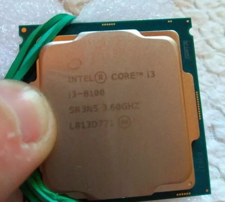 Intel r core tm i3 8100