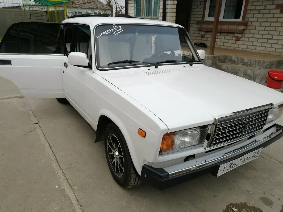 Волгоград авто ваз 2107. Ваз 2107 белый 2003 год. ваз 2107 белая 2003 года выпуска. 2107 белый перламутр. ваз 2107 белый перламутр.