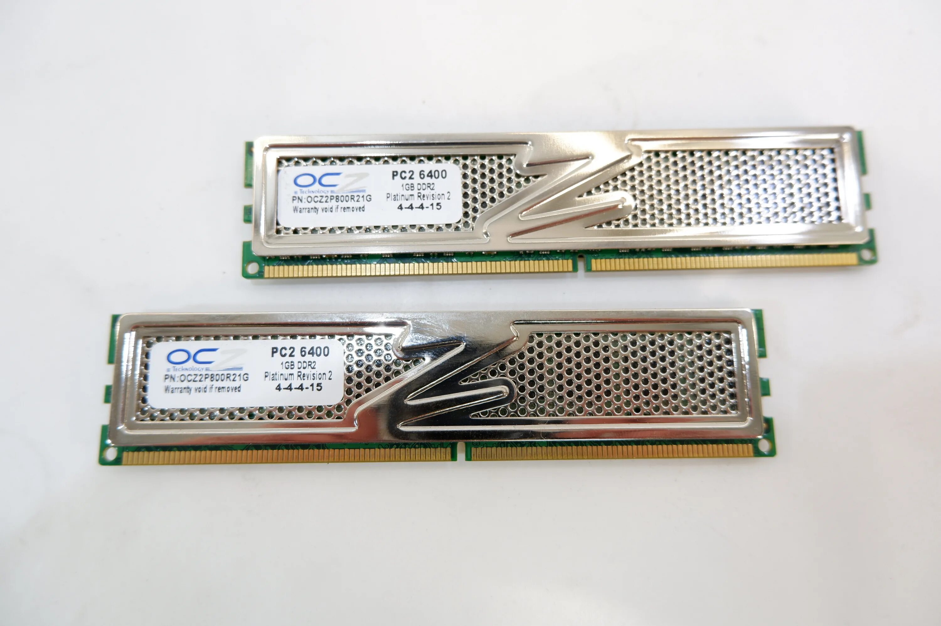 Ddr5 32 купить. OCZ pc2 6400 1gb. Ddr2 2gb pc2-6400. Ddr2 2gb pc2. OCZ 4 ГБ (2 ГБ X 2 шт.) Ddr2 800 МГЦ DIMM cl5 ocz2p8004gk.