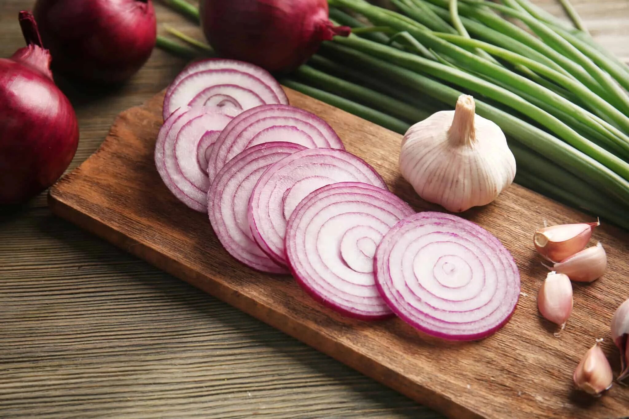 Mixed onion. Лук репчатый. Лук красный. Фиолетовый лук. Лук чеснок.