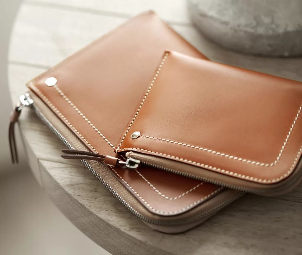 Small Leather goods. Senior Leather goods кошельки. Small Leather goods m69980. Leather goods tak1. Best collection 2