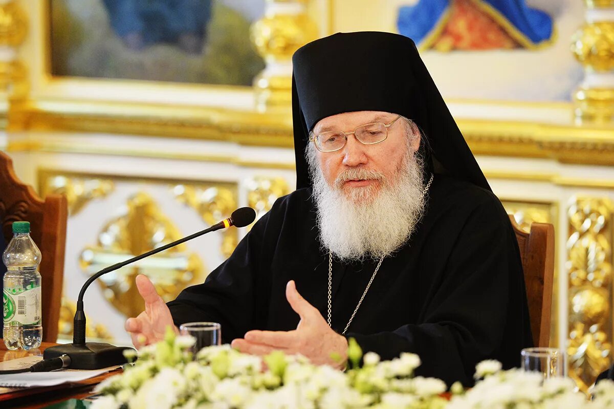 наместник соловецкого монастыря архимандрит порфирий. настоятель соловецкого монастыря архимандрит порфирий. архиепископ сергий михайленко. настоятель игумен петр (пиголь). владыка порфирий соловецкий монастырь.