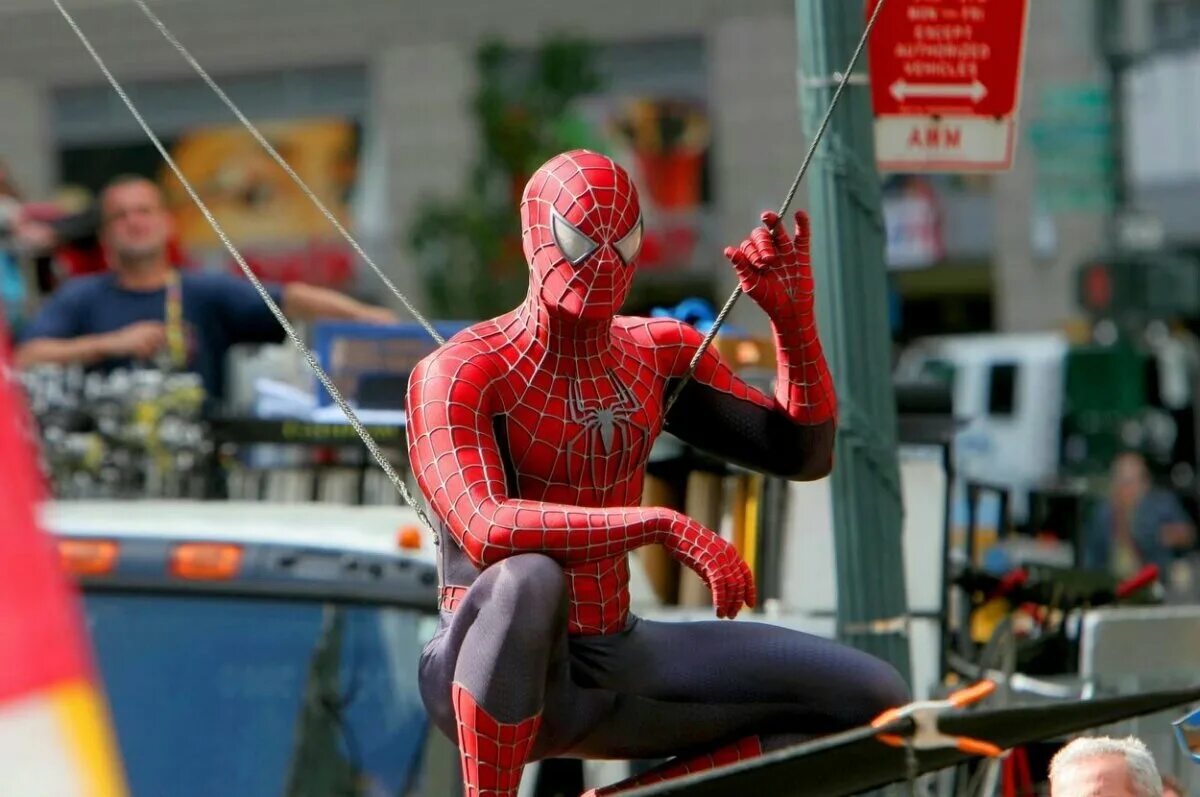 Самого нового человека паука. Человек-паук 3 враг в отражении. Spider man 3 враг в отражении. Человек паук 2002-2007.