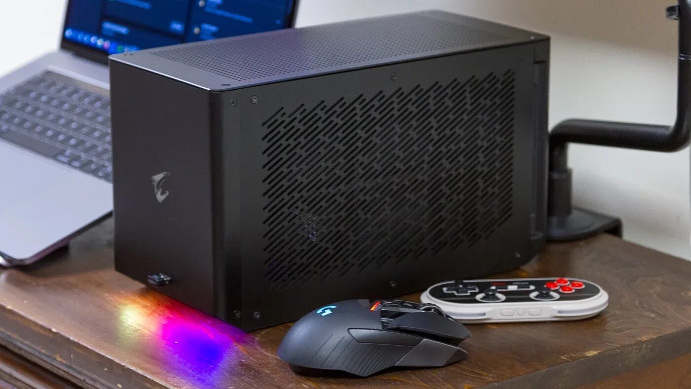 Aorus rtx gaming box. AORUS Box rtx3080. RTX 3090 Box. Gigabyte AORUS RTX 3080. RTX 2080 ti Box.