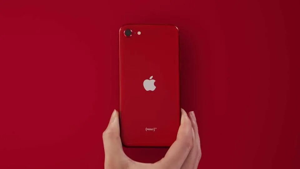 Айфон 8 2020. Iphone se 2020 product Red. Apple iphone se 2020 Red. Айфон se 2022 красный. Iphone se 2022 product Red.