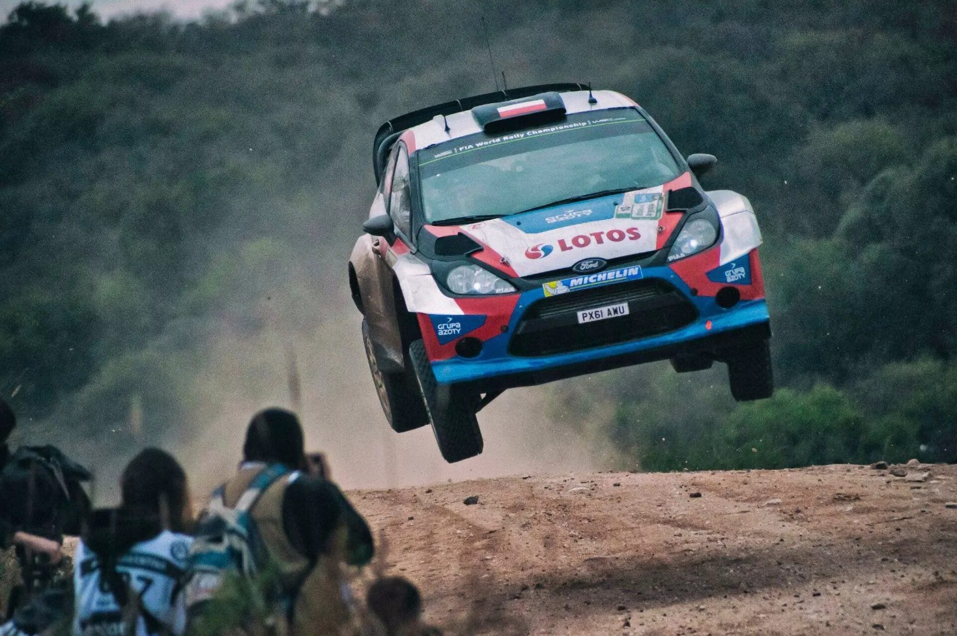 Колин макрей и кен блок. Ford ranger t6 2014 dakar. Гонки ралли париж-дакар. Париж дакар. Bmw m4 dtm 2014.