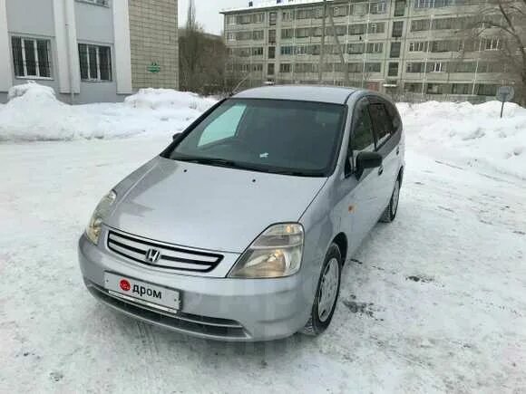 Хонда стрим 2001г. Хонда стрим 2001 1.7. Хонда стрим 2001. Honda Stream, 2001 серый. Хонда стрин 2001 1,7 АКБ.