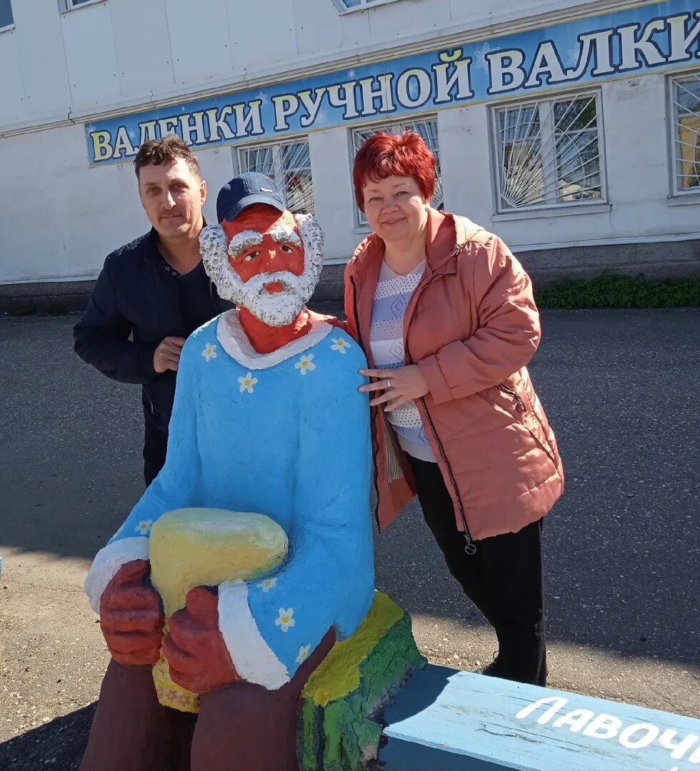 Памятник огурцу в луховицах. Городок луховицы-3. Луховицы рязань машина. Луховицы рязань. Луховицы рязань машина.