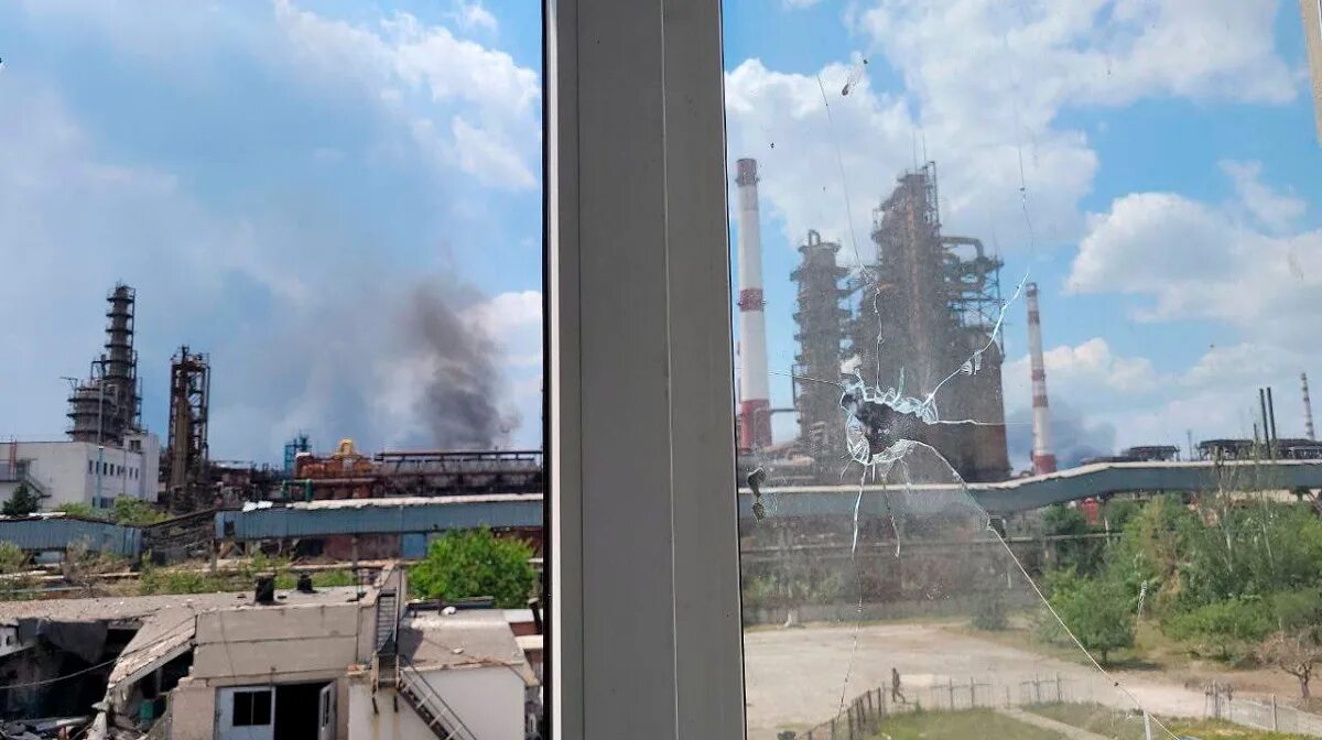 Лисичанский нпз роснефть. Лисичанск нефтеперерабатывающий завод. Нпз лисичанск. Лисичанск нефтеперерабатывающий завод. Нпз лисичанск.