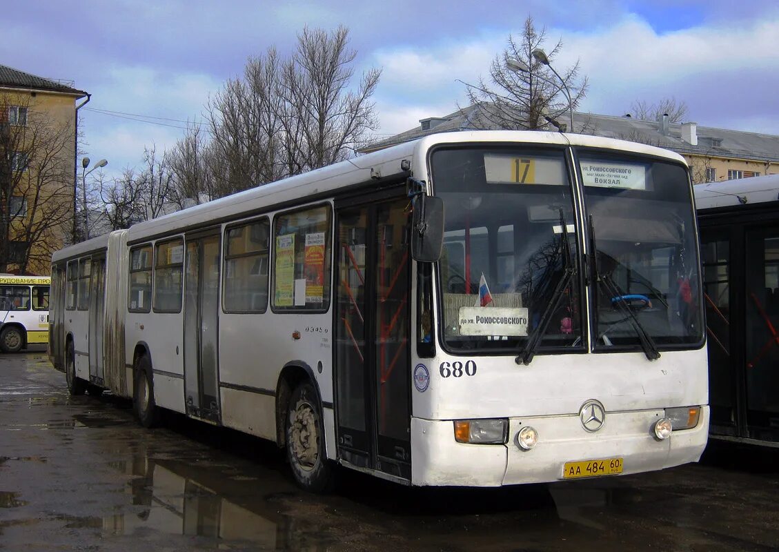 Автобусы 680 калининград. Mercedes o345 Turk. 680 Автобус Бугры.